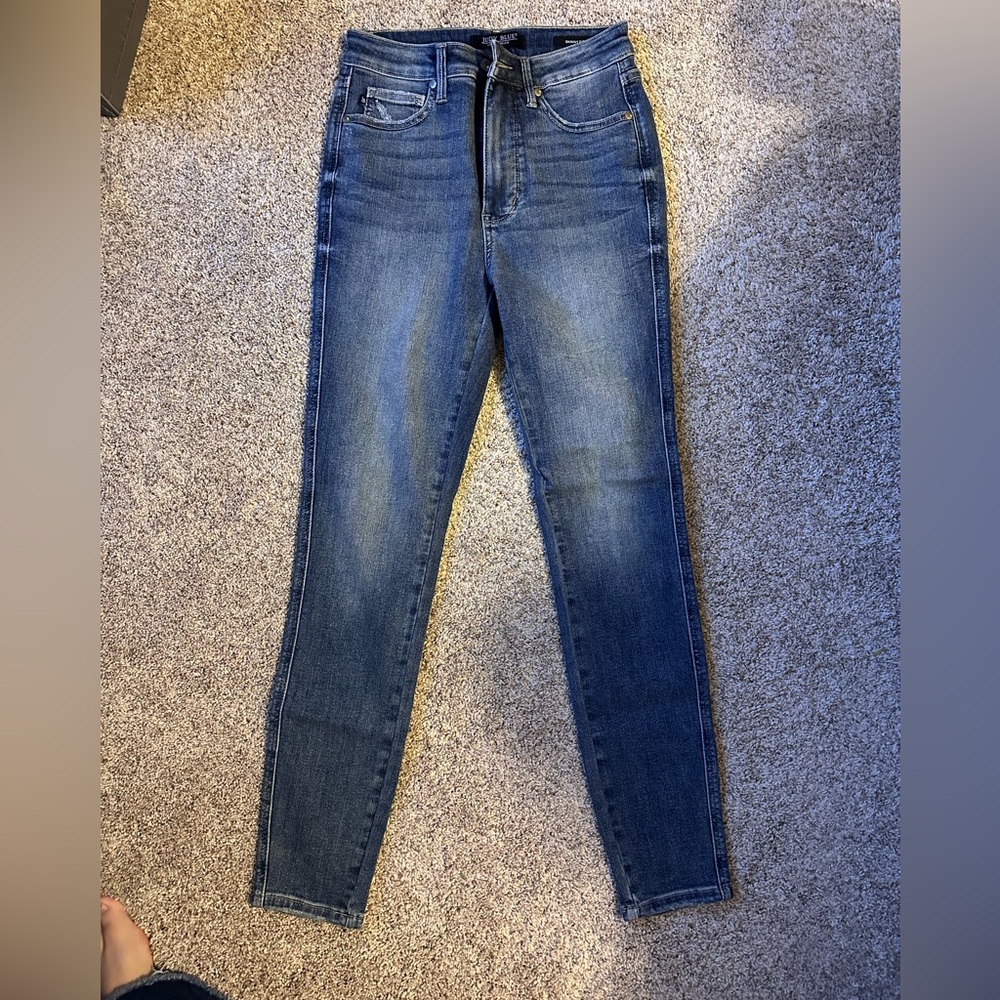 Judy Blue Dark Wash Skinny Jeans